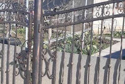 Casă cu 4 camere cu Teren 800 Mp în Central - 3