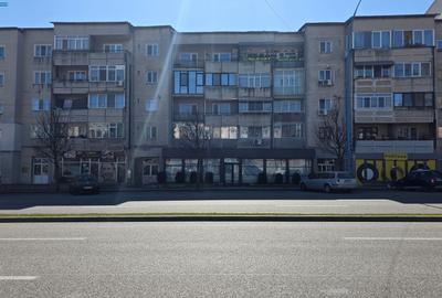 Spațiu comercial, în Central - 1