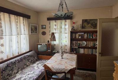 Casă cu 4 camere în Ghirdoveni - 1