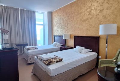 EXCLUSIV - OCAZIE ! EFORIE SUD FRONTAL MARE COMPLEX TURISTIC 3.745 MP. 30 CAMERE - 30