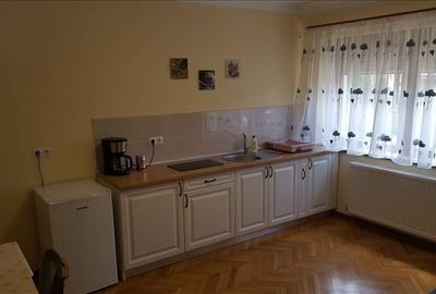 Casă cu 3 camere cu Canalizare în Periferie - 6