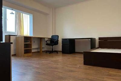 Apartament cu 3 camere decomandat în Crângași - 3