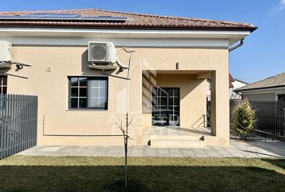 Jumatate de duplex cu 5 camere, Sanadrei - 2