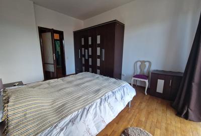 Apartament cu 3 camere semidecomandat, mobilat în P-ța Romană - 8