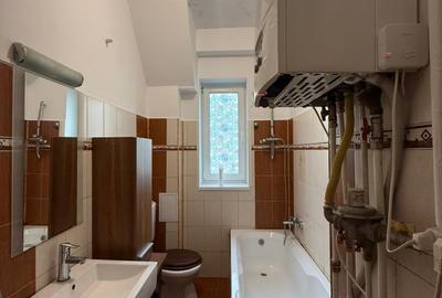 Apartament cu 2 camere decomandat în Central - 8