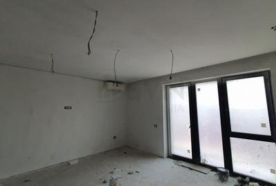 Apartament cu 3 camere decomandat în 13 Septembrie - 8