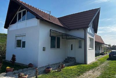 Casă cu 2 camere cu Teren 1500 Mp în Oar - 2