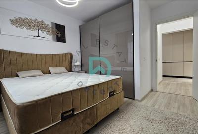 Apartament cu 2 camere decomandat, mobilat în Tractorul - 3