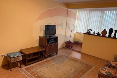 Apartament cu 4 camere decomandat, mobilat în Centrul Civic - 3