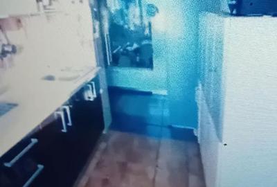 Apartament cu 3 camere semidecomandat în 1 Decembrie 1918 - 1