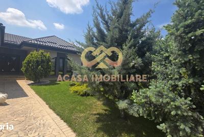 Casă cu 5 camere cu Teren 1700 Mp în Bucium - 2