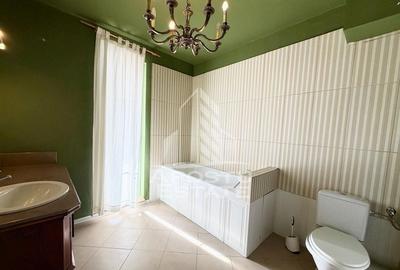 Jumatate de Duplex, 5 camere, 4 bai, PetFriendly, curte, ... - 6