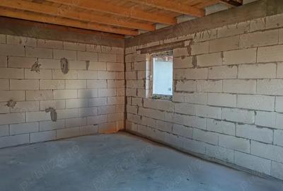 Casă în Zimandu Nou - 6