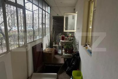 Apartament cu 3 camere decomandat în Vest