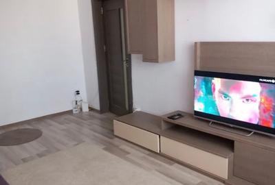 Apartament cu 3 camere decomandat, mobilat în Drumul Taberei