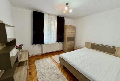 Apartament cu 2 camere decomandat în 7 Noiembrie