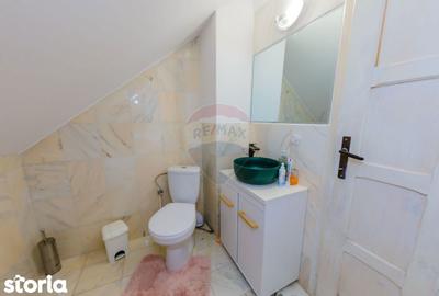 Casă cu 5 camere cu Teren 1133 Mp în Groși - 20