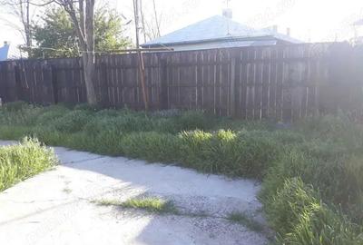 Casă cu 4 camere cu Teren 2400 Mp în Central - 8