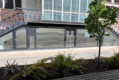 Spațiu comercial, de 22 mp, în Central - 3