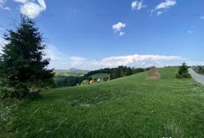 Teren de 3901 mp, în Central - 12