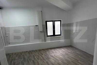 Spațiu comercial, de 50 mp, în George Enescu - 1