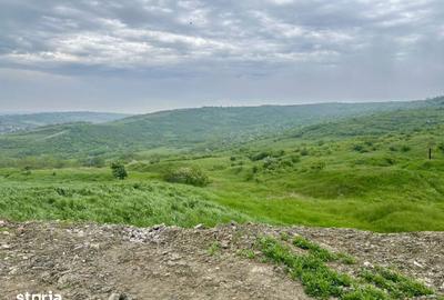 Teren de 5100 mp, în Aroneanu - 6