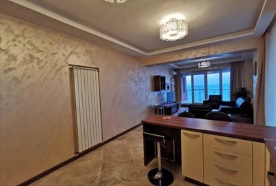 Vedere frontala la mare inchiriere 2 cam lux, terasa, loc de parcare termen lung - 10