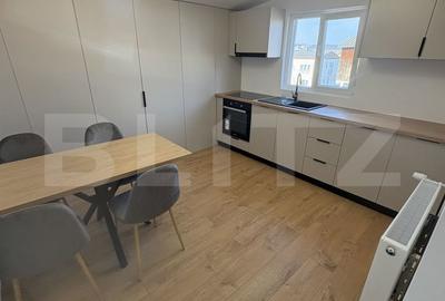 Apartament cu 3 camere în Decebal - 3