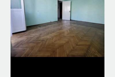 Apartament cu 2 camere decomandat în Central - 10