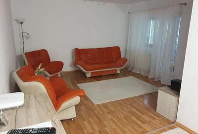 Apartament cu 3 camere decomandat în Micro 5 - 1
