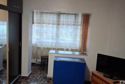 Inchiriez ap 1 camera la parter zona CUG complet mobilat ?i utilat 1500 roni - 3
