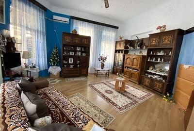 Apartament cu 5 camere decomandat în Armeneasca - 1