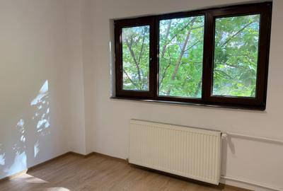 Apartament cu 2 camere decomandat în Gorjului - 1