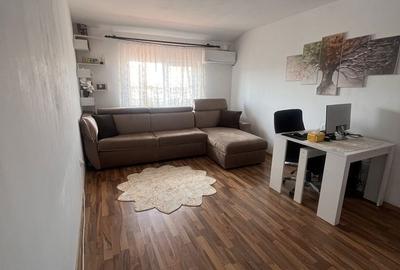 Apartament cu 3 camere decomandat în Central - 2