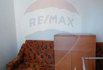 Apartament ULTRACENTRAL Bals 27 mp 2 camere Apartament ULTRACENTRAL Bals 27 mp 2 camere - 2