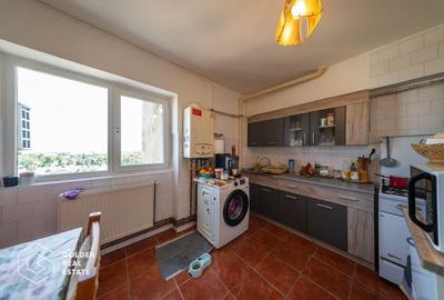 Apartament spatios cu 4 camere, Calea Aurel Vlaicu, comision 0% - 5