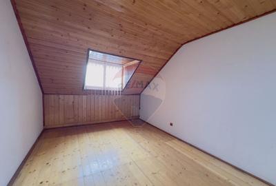 Casă cu 7 camere cu Teren 300 Mp în Gării - 14