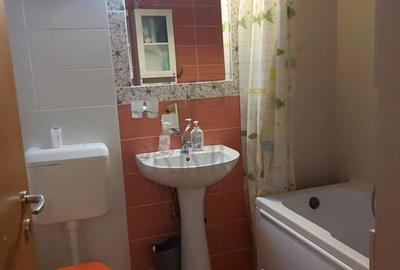 Apartament cu 3 camere decomandat, mobilat în Giroc - 10