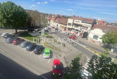 Garsonieră în Central