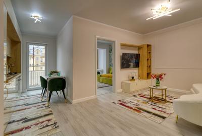 Apartament cu 3 camere decomandat în Berceni