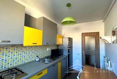 Apartament cu 2 camere decomandat, mobilat în Zorilor