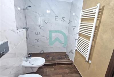 Apartament cu 3 camere decomandat în Tractorul - 5