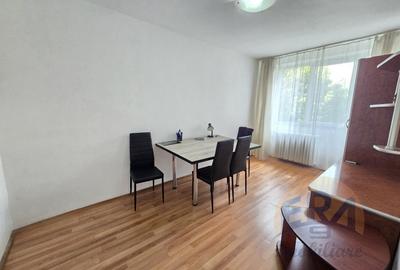 3 camere | decomandat | cartier Decebal | Str. Splaiul Crisanei - 5