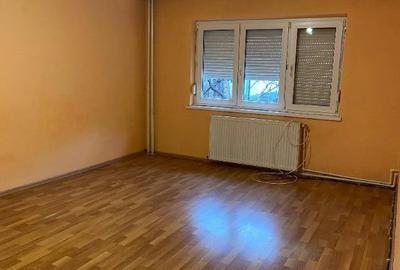Apartament cu 2 camere decomandat în Călărași - 14