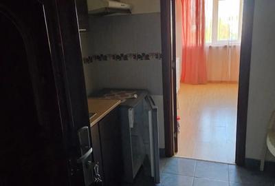 Vand garsoniera 20 m patrati + loc de parcare din terenul blocului - 3