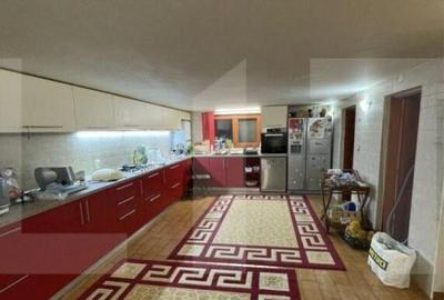 Casa cu 4 camere, 210 mp utili, teren cu 350 mp, Dambul Piet - 6