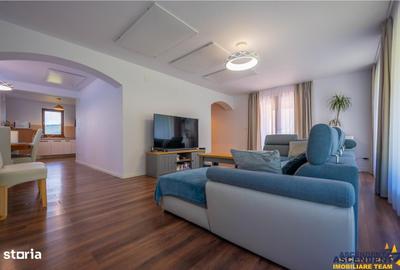Casă cu 9 camere decomandat cu Teren 1750 Mp în Central - 15
