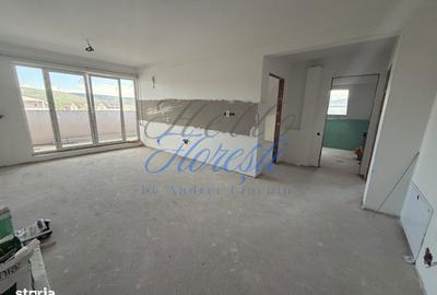 Apartament cu 4 camere semidecomandat în Florești - 2
