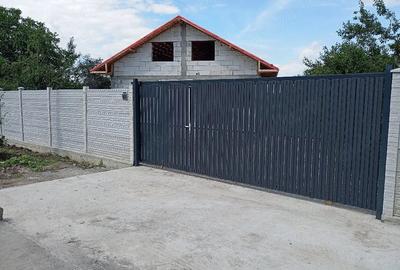 Casă cu 3 camere cu Teren 1700 Mp în Jugureni - 9
