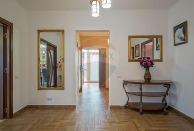Casa parter pe teren 750 mp in Sanpetru - Comision 0% - 13